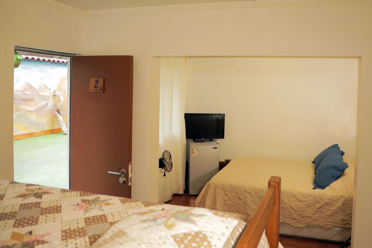 איקוויקה Hotel Mediterraneo מראה חיצוני תמונה